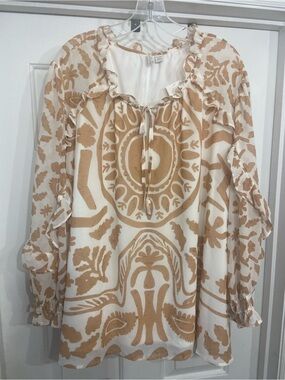 26/28 3X Shirt Flowy Ruffles Boho Western Women’s Cream & Tan Ruffle Peasant Top